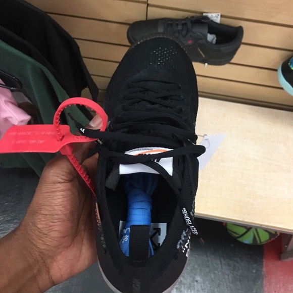 Nike air vapor max off-white